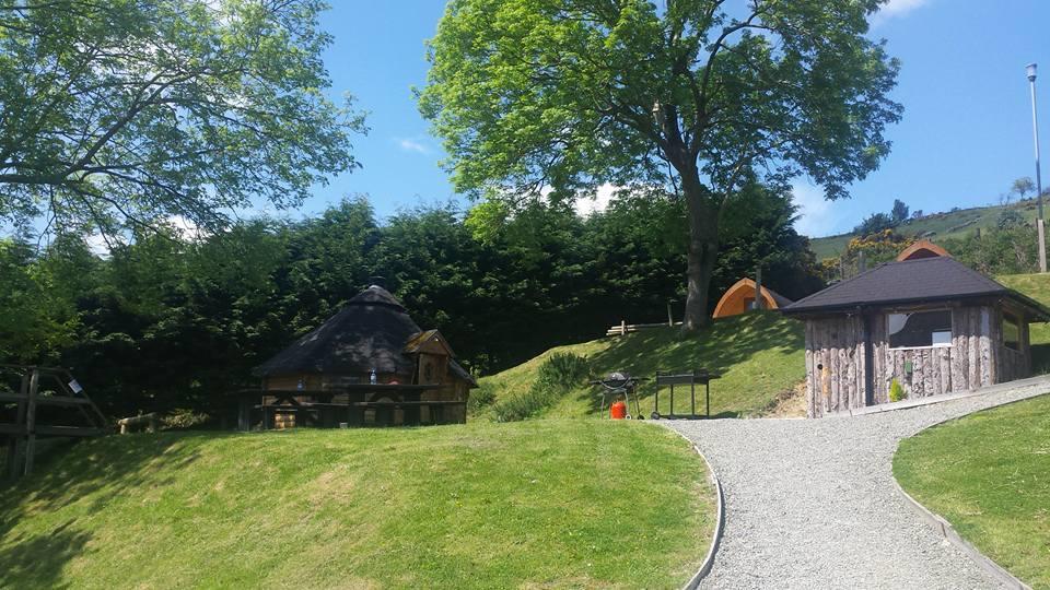 ホテル East Coast Adventure Centre Glamping ロスターバー エクステリア 写真