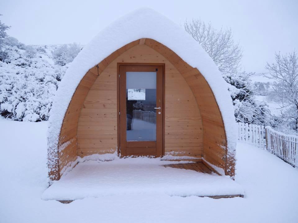 ホテル East Coast Adventure Centre Glamping ロスターバー エクステリア 写真