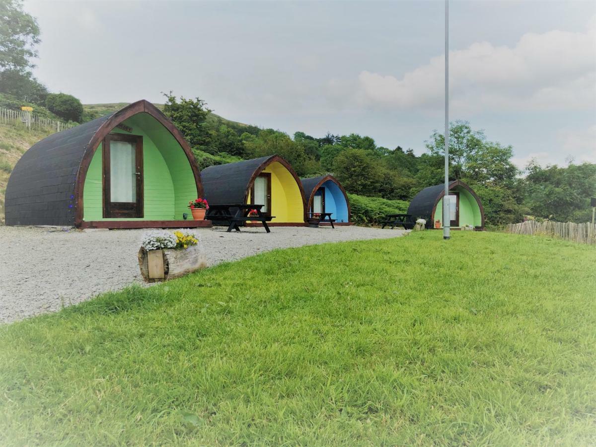 ホテル East Coast Adventure Centre Glamping ロスターバー エクステリア 写真